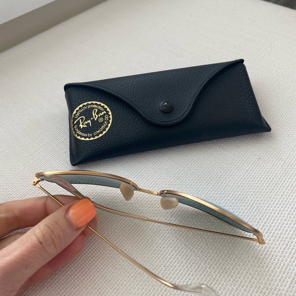 Ray Ban Polarized Flash Aviator - Blue Mirror & Gold Frame - Picture 3 of 9